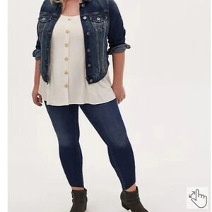 Torrid Sky High Skinny Jean- PREMIUM  comfort Dark wash with STEP Hem sz 16R